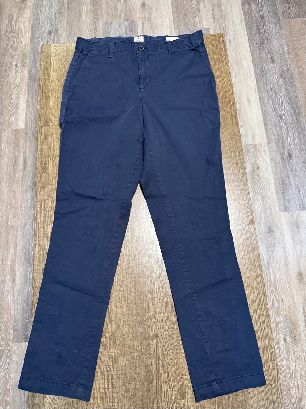 GAP Women's Straight Leg Jeans in Navy Blue